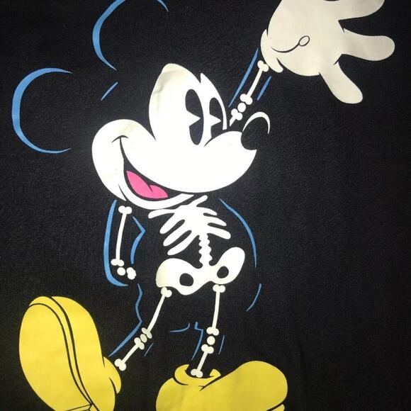 Disney Mickey Mouse Tee Shirt - Picture 4 of 6